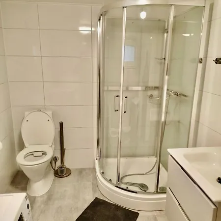 Hyggelig Rade Karlshus